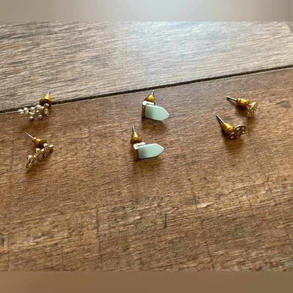 Kevia earring set - Picture 2 of 5